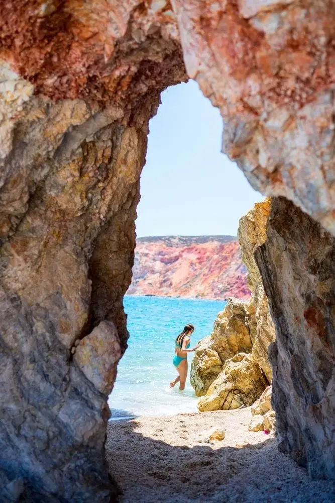 girl sea milos