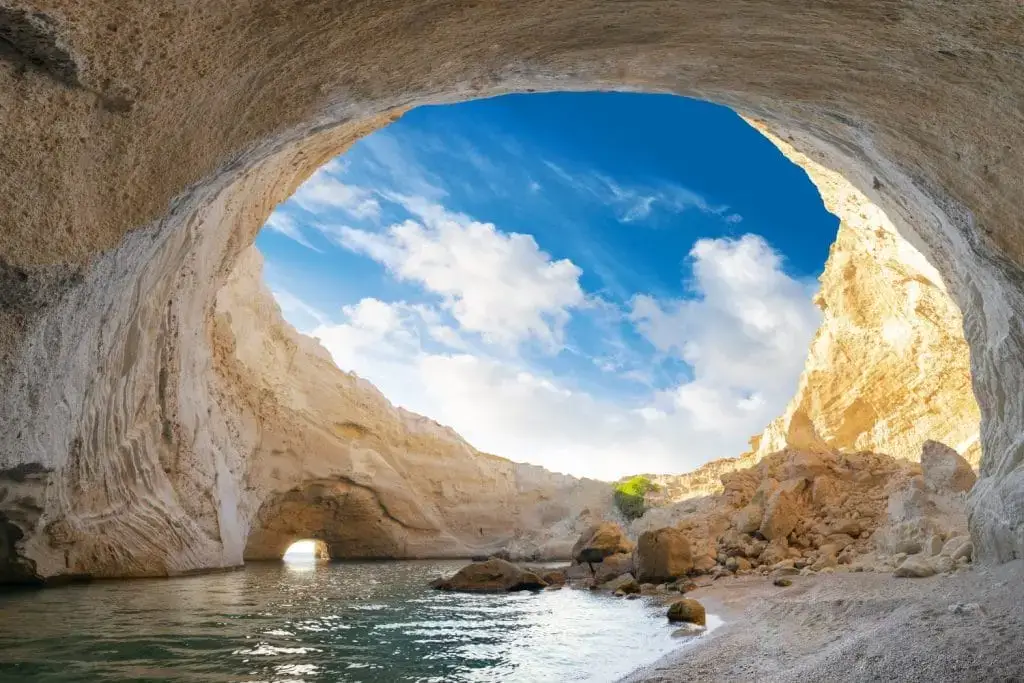 hidden gems of milos